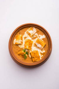 Hundi Paneer