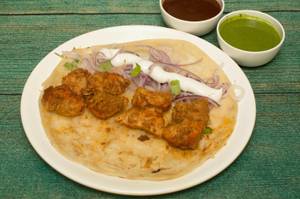 Single Chicken Malai Tikka Roll