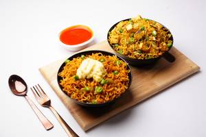 Paneer Fried Maggi + Butter Fried Maggi