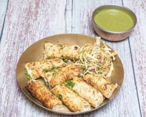 Paneer Akhrot Ki Seekh