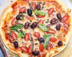 Puttanesca Pizza (11 Inches)