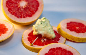 Pomelo Fruit Choco Maghai Masala Paan