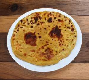 Aloo paratha [3pic] Served with homemade achar 