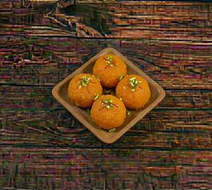 Kanpuri Laddu [4 Pieces]