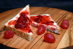 Strawberry Choco Toast [o]