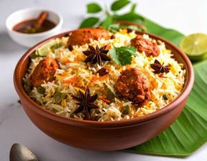 Wazwan biryani premium
