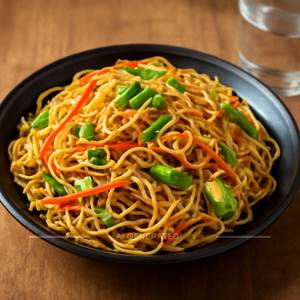 Veg Hakka Noodles