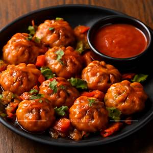 Paneer chilli momos