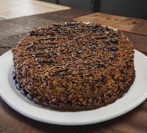 Chocolate overload premium cake