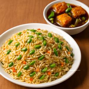 Veg Fried Rice & Paneer Chilli Bowl (4 Pcs)