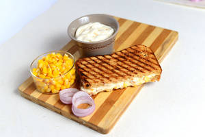 Cheesy Corn Sandwich