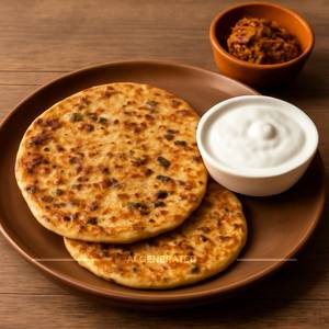 Paneer Paratha & Curd Combo