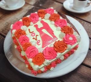 Love Flower Colour Full Customize Red Velvet Square Shape Cake