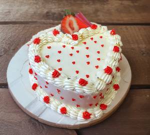 Love Butterscotch Heart Shape Valentine Cake