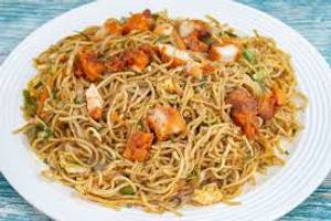 Egg Chicken Chowmein (450 gm)