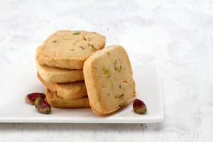 Pista Biscuit (300.gm)