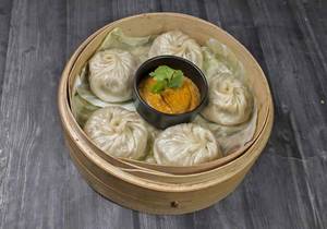 Classic Veg Steamed Momo
