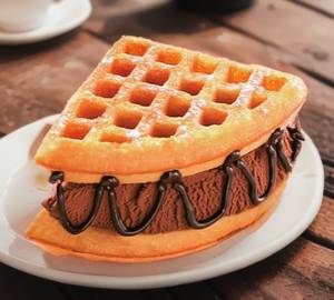 Ice Cream And Fudge Waffle