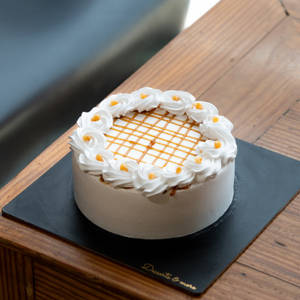 Butterscotch Cake ( 350 Gm )