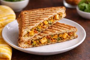Peri Peri Paneer Toast