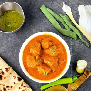 Butter Chicken In Desi Dhee