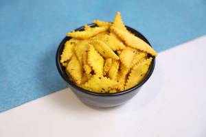 Alsi Nimki (300gm) /Pkt