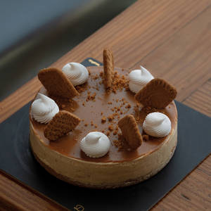 Biscoff Cheese Cake Half Kg