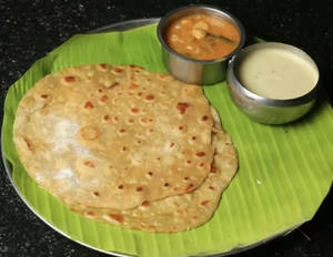 Chapati [2 pieces] with nattu kozhi plain salna