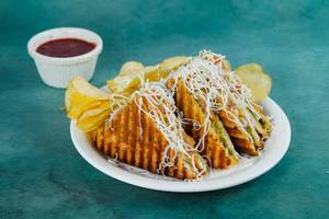 Veg Cheese Grill Sandwich (regular)