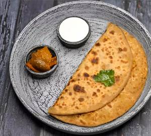 Aloo Paratha with Dahi