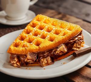 Snickers Waffle