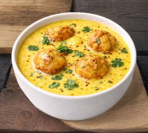Kadhi Pakora
