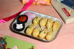 Paneer Momos [8 pcs]