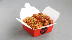 Dragon Chicken With Chicken Schezwan Noodles