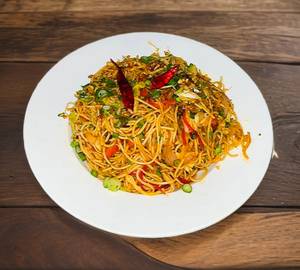 Veg Chilli Garlic Noodles