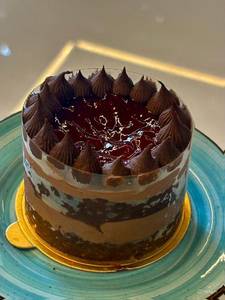 Chocolate Raspberry Gateaux