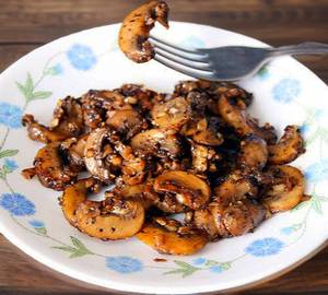 Mushroom salt and pepper