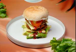 XXX Chicken Crispx Burger Supreme