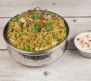 Veg hyderabadi biryani [400 g]