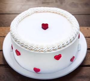 Simple Birthday Anniversary Chocolate Cake