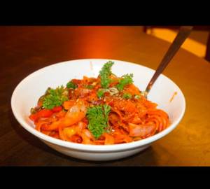 Veg Hakka Noodles