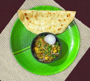 2 Parotta with Beef Pepper Bheja Fry