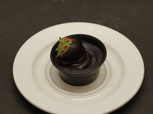 Chocolate Dipped Strawberry @50