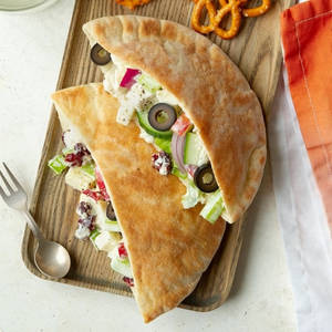 Garden Fresh Cream Cheese Pita Pocket [whole wheat].