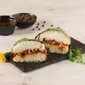 Chicken Sticky Rice With Banana Leaf
