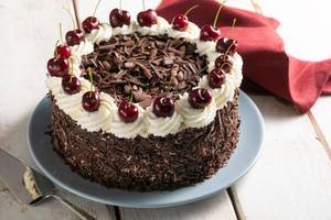 Black Forest Cake (500Grm)