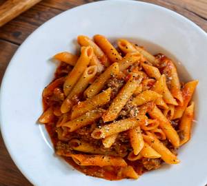 Arabita red sauce pasta