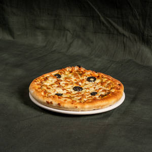 Chicken 65 Pizza