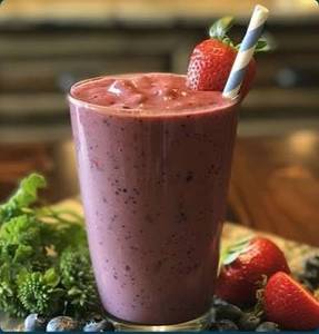Strawberry Plush loaded dryfruit smoothie
