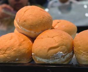 Butter Bun 2 nos